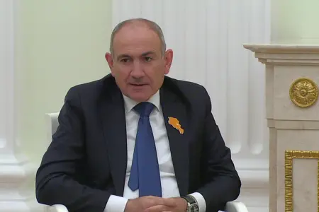 Paşinyan: Ermənistan Rusiya ilə əlaqələri dərinləşdirəcək