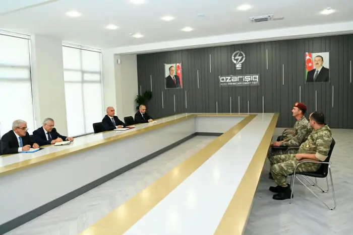 Vüqar Əhmədov Ağdamda vətəndaşlarla görüşüb