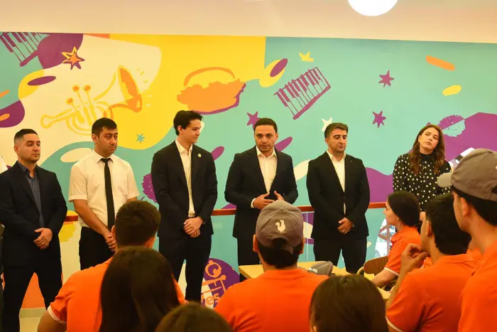 “Popeyes” Azərbaycanda üçüncü, ən böyük filialını açıb
